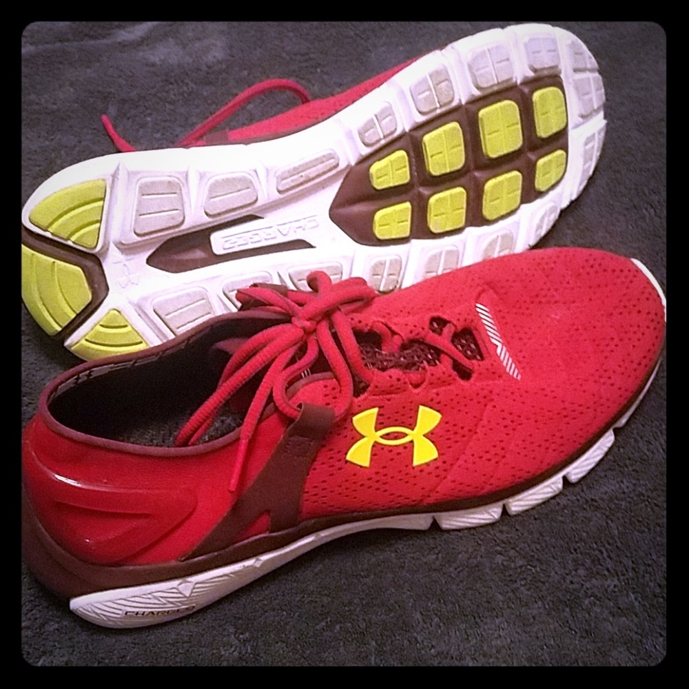 Under armour shoes 10.5